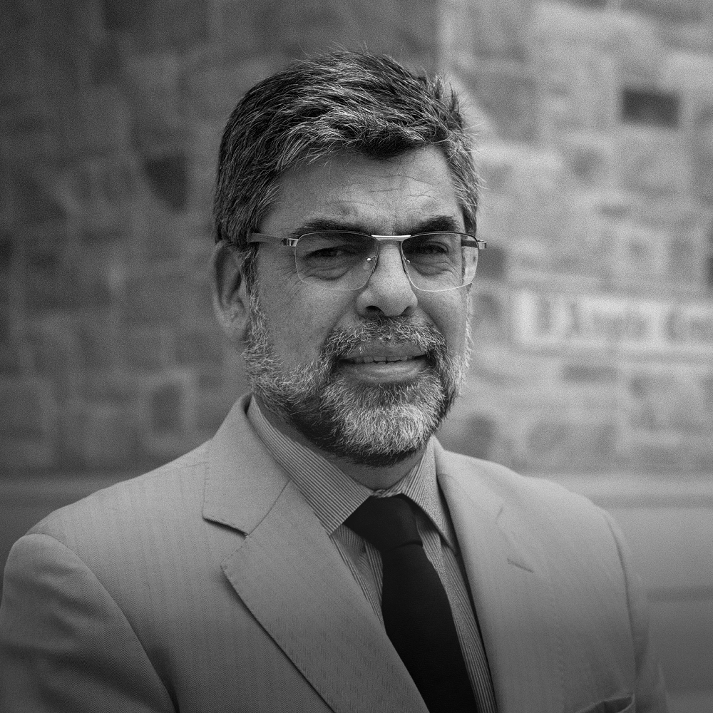 The Secular State and Pluralism in the Public Sphere